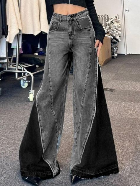 Looks Total Jeans, Edgy Wardrobe, Ropa Upcycling, Vintage Punk, Upcycled Fashion, Jeans Diy, Denim Color, Mode Inspo, Jeans Online