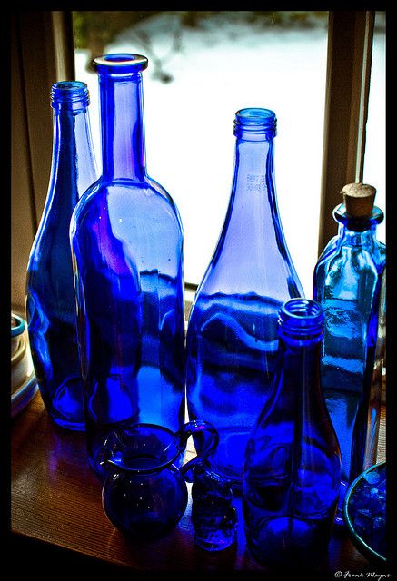 Cobalt Glassware, Colored Bottles, Blue Glass Bottle, Blue Cafe, Colored Glass Vases, Blue Glass Bottles, Antique Glass Bottles, Blue Glassware, Blue Cobalt