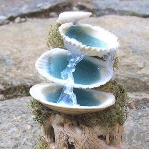 Make your own whimsical fairy garden with these creative DIY fairy garden ideas for inspiration. There are easy fairy garden ideas for containers, outdoors, and indoors. Diy Fairy Garden Ideas, Whimsical Fairy Garden, Kids Fairy Garden, Beach Fairy Garden, Fairy Garden Containers, Diy Fairy Garden, Fairy Garden Furniture, Fairy Ideas, Fairies Garden