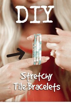 Bracelet Making Tutorial, Tila Bracelets, Easy Necklace, Bracelet Styles, Stretchy Beaded Bracelet, Tila Beads, Beaded Bracelets Tutorial, Diy Bracelet Designs, Bracelet Kits