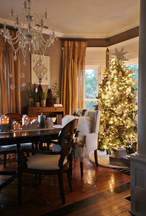 Smocked Burlap Curtains Giveaway - Thistlewood Farm Dinning Room Tree, 2 Christmas Trees In Dining Room, Formal Dining Room Christmas Tree, Dining Room Twinkle Lights, Christmas Tree In Dining Room, Tree In Dining Room, Rustic Farmhouse Dining Room, Christmas Centerpiece Ideas, Room Christmas Tree