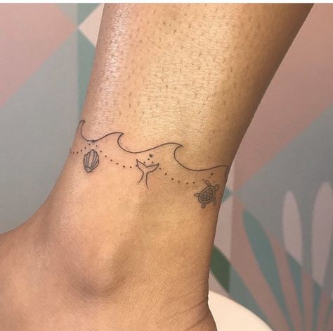 Wrap Around Ankle Tattoos Beach, Leg Bracelet Tattoo For Women, Turtle Bracelet Tattoo, Ocean Anklet Tattoos For Women, Beachy Anklet Tattoos, Turtle Anklet Tattoo, Beachy Ankle Tattoos, Ocean Bracelet Tattoo, Ankle Beach Tattoos