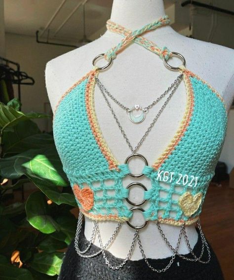 Crochet Rave Accessories, Crochet Rave Top, Crochet Rave Outfit, Crochet Top Step By Step, Crochet Rave, Easy Crochet Top Pattern, Easy Crochet Top, Top A Crochet, Festival Crochet