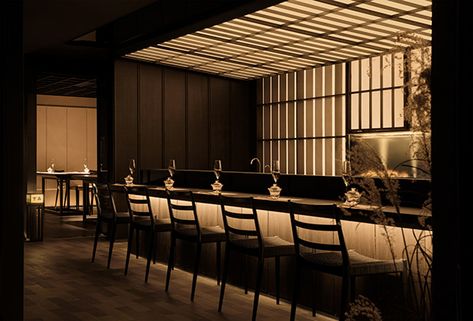 Japanese Restaurant Interior, Restaurant Exterior Design, Japanese Restaurant Design, Japan Interior, Japanese Bar, Restaurant Exterior, Function Hall, Commercial Center, Luxury Restaurant