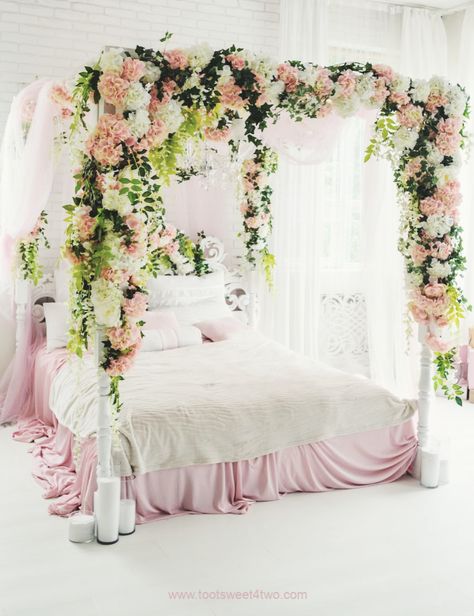 Wedding Room Decorations Romantic, Poster Bed With Curtains, Four Poster Bed With Curtains, Bed With Curtains, Bedroom Checklist, Wedding Night Room Decorations, 4 Poster Bed, Fairytale Bedroom, Wedding Bed