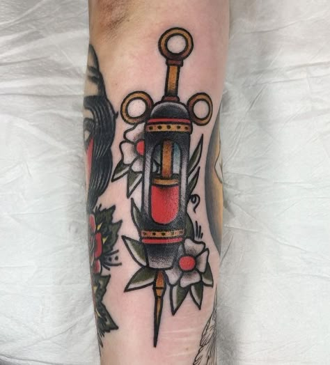 Surgeon Tattoo Ideas, Medical Traditional Tattoo, Nurse Traditional Tattoo, Traditional Nurse Tattoo Black, Old School Nurse Tattoo, Syringe Tattoo, Traditional Nurse Tattoo, Traditional Nurse Head Tattoo, Traditional Tattoo Nurse