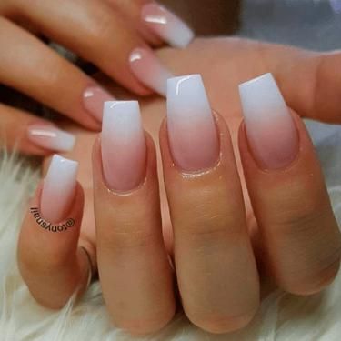 French Fade Nails, Unghie Sfumate, French Pedicure, Gel Pedicure, Bracelets Easy, French Tip Nail Designs, Dip Nails, Ombre Acrylic Nails, Easy Nails