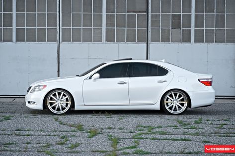 Blending In and Standing Out: White Lexus LS460 by Vossen White Lexus, Lexus Sedan, Lexus Ls 460, Lexus Ls460, Car Station, Lexus Ls, Lexus Gs300, Lexus Cars, Jdm Cars