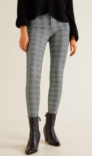 Plaid Leggings Outfit, Casual Neutral Outfits, Checks Print, Checked Leggings, Plaid Leggings, Neutral Outfits, Leggings Outfits, Clothes Fall, Everyday Leggings