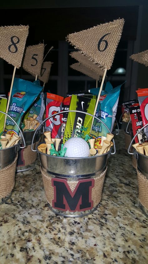 Golf Outing Swag Bag Ideas, Golf Gift Bags Ideas, Golf Tournament Goodie Bag Ideas, High School Golf Banquet Ideas, Golf Goodie Bag Ideas, Golf Senior Night, Golf Gift Basket Ideas, Golf Tournament Ideas Fundraising, Golf Tournament Prizes