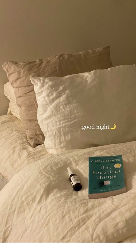 Wild Cheryl Strayed, Tiny Beautiful Things, Winter Arc, Evening Routine, Gifting Ideas, Healthy Lifestyle Inspiration, Foto Ideas Instagram, 10th Anniversary, Prayer Board