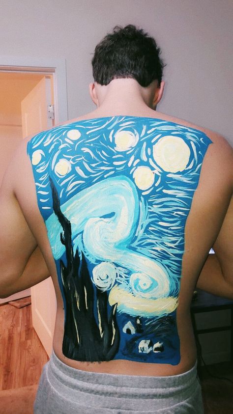 back painting on boyfriend Painting On Back Boyfriend, Couples Art Project, Cute Date Ideas, Painting Tattoo, Back Painting, Bff Pictures, Couple Art, Couple Aesthetic, Couple Pictures