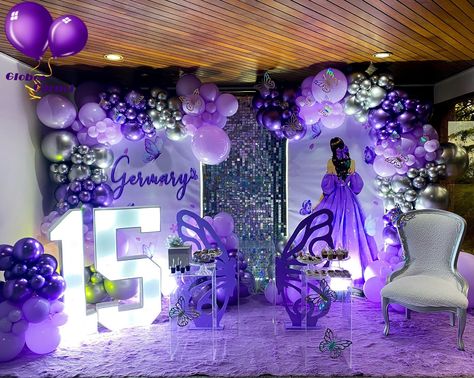 Quince Decorations Purple, 15th Birthday Decorations, Sweet 15 Ideas, Butterfly Birthday Theme, Sweet 15 Party Ideas Quinceanera, Purple Quinceanera Dresses, Sweet 15 Party Ideas, 40th Birthday Party Decorations, Bear Baby Shower Theme