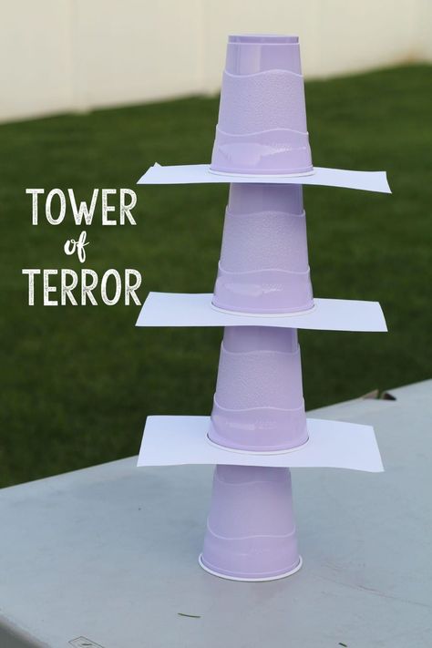 18 activities to do with plastic cups! Solo Cup Games For Kids, Plastic Cup Games, Field Day Games, Children's Games, Cup Games, Minute To Win It Games, Tower Of Terror, Minute To Win It, Carnival Games