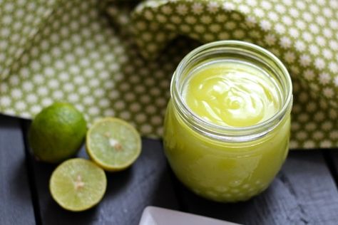 Key Lime Curd Key Lime Curd, Lime Dip, Curd Tart, Key Limes, Lime Curd, Sweet Sauces, Lime Recipes, Curd Recipe, Dessert Aux Fruits