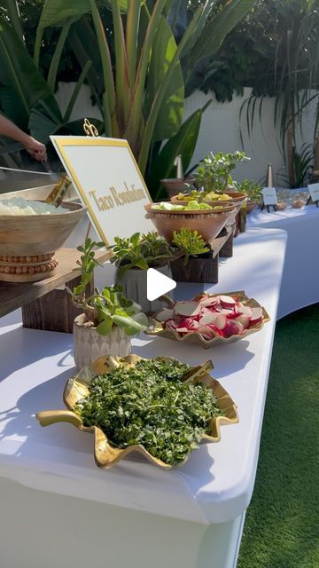 Taco Revolution on Instagram: "loving this set up 🫶🏼#taco #tacos #tacobar #taquero #taquiza #tacocatering #tacolover #tacoholic #catering #tacoparty #tacoideas #weddingfood #weddingfoodideas" Taco Set Up, Taco Catering Set Up, Taco Bar Buffet Set Up, Taco Catering, Taco Party, Taco Lover, Taco Bar, Wedding Food, Charcuterie Board