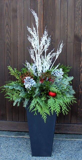 Christmas Decor - Craftsman - Porch - Calgary - by Your Space By Design | Houzz Craftsman Porch, Porch Pots, Purple Bike, Traditional Porch, Red Front Door, Winter And Christmas, Winter Porch, Christmas Planters, Christmas Porch