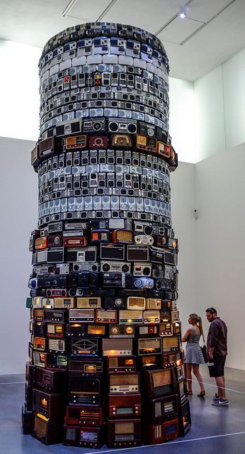 'Babel' Radio Tower at Tate Modern London by Brazilian artist Cildo Meireles, Installation Interactive, Radio Tower, Tate Modern London, Sound Art, Antique Radio, 3d Texture, Tate Modern, Vintage Radio, To Infinity And Beyond