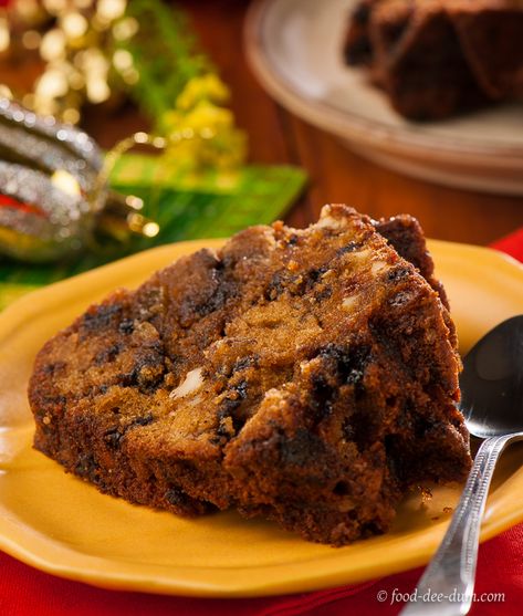 Rum Raisin Cake, Raisin Cake Recipe, Butter Syrup Recipe, Rum And Raisin Cake, Rum And Raisin, Butter Syrup, Rum Butter, Traditional Christmas Cake, Raisin Cake