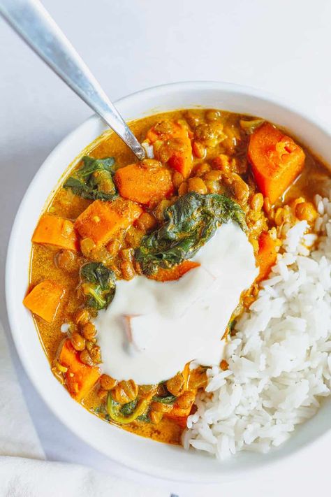 Creamy sweet potato and lentil curry made in one pot using simple ingredients. It's vegan and naturally gluten-free, packed with flavours that the whole family will enjoy. Lentil Sweet Potato Curry, Sweet Potato Lentil Curry, Spicy Peanut Noodles, Gluten Free Noodles, Peanut Noodles, Spicy Peanuts, Crispy Tofu, Perfect Lunch, Lentil Curry