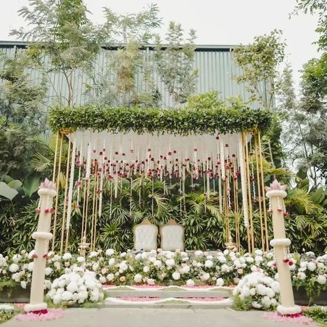 It pristine morning uncovers a gorgeous mandap, the ideal setting for a timeless vow. Do you feel the magic in the air? Decor @vcreatecapture Shot @merrygohearts Venue @sumatraweddings #mandap #wedding #weddingdecor #indianwedding #mandapdecor #decor #bride #destinationwedding #weddingplanner #wedmegood #weddingideas #indianweddingdecor #indianbride #indianweddings #hinduwedding #flowers #eventdecor #weddingplanning #weddings #weddingday #events #groom #mandapdecoration #mandapgoals #wedd... Mandap Wedding, Save Wedding, Outdoor Wedding Decor, Mandap Design, Magic In The Air, Wedding Stage Design, Mandap Decor, Wedding Decor Ideas, Wedding Mandap