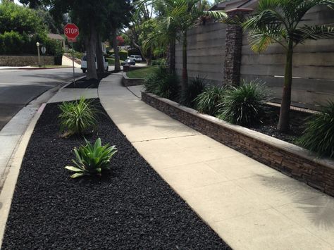 Black rocks Black Rock Front Yard, Black Stones Landscape, Lava Rock Driveway, Front Yard Landscaping Black Rocks, Black Rocks Backyard, Black Basalt Gravel, Black Mulch With White Rocks, Black Rock For Landscaping, Gravel And Mulch Flower Bed