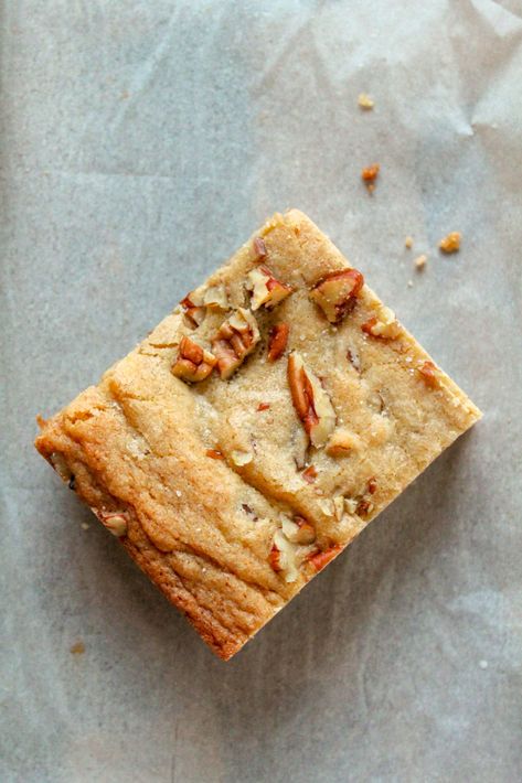 Salted Pecan Blondies - Recipes Inspired by Mom Salted Pecans Recipe, Fudge With Pecans, Pecan Blondies Recipe, Blondies Recipes, Pecan Blondies, Nut Cracker, Blondies Recipe, Stuffed Shells, Chopped Pecans