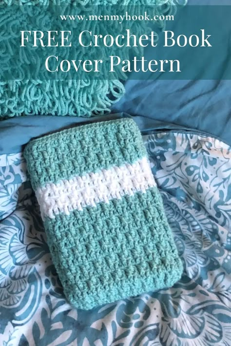 Book Cover Crochet Free Pattern Easy, Crochet Book Sleeve Pattern, Book Case Crochet, Book Cover Crochet Pattern, Crocheted Book Cover, Crochet Book Sleeve Free Pattern, Cute Crochet Book Covers, Crochet Projects Book Sleeve, Crochet Book Cover