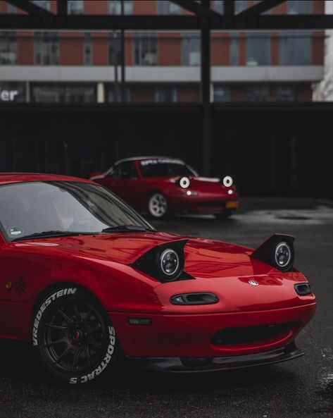 Mazda Mx5 Miata Wallpaper, Miata Car, Mx5 Na, Cars Modified, Mazda Roadster, Accessories Organization, Wallpaper Car, Car Dream, Cars Wallpaper