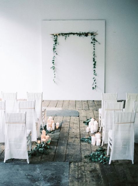 Simple & Chic Organic Minimalist Weddings Ideas for Non-Traditional Brides in 2018 – Elegantweddinginvites.com Blog Archway Wedding, Rustic Wedding Decorations, Wedding Ceremony Ideas, Minimalist Bride, Loft Wedding, Wedding Ceremony Backdrop, Ceremony Inspiration, Minimal Wedding, Ceremony Backdrop