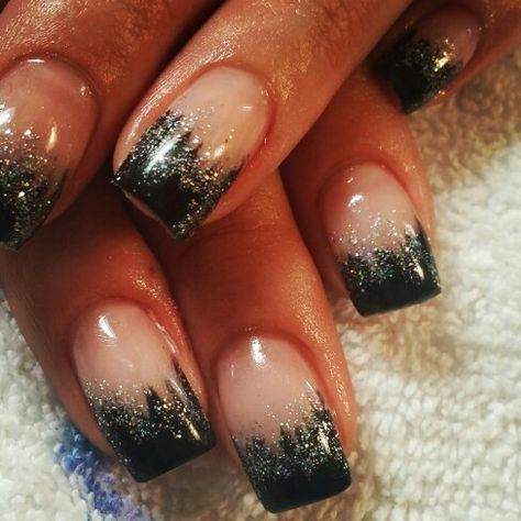 Black And Silver Dip Nails, Black Ombre Nails Glitter, Black Sparkle French Tip Nails, Black Glitter French Tip Nails, Black And Silver Nails Ideas, Dip Designs, Black Nail Tips, French Fade Nails, Black Toe Nails