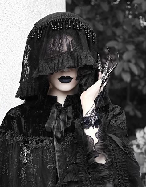 Haunted Masquerade, Mrs Bella, Face Veil, Lace Veil, Lace Veils, Lace Headbands, Looks Black, Black Veil, Lolita Dress