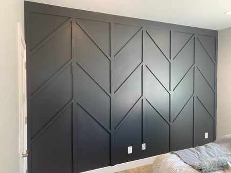 Panel Wall Design Ideas, Diy Accent Wall Behind Tv, Wood Trim Accent Wall Bedroom, Easy Black Accent Wall, Wood Panelling Walls Living Room, Geometric Wood Accent Wall, Baten Board Wall Diy Bedroom, Wood Accent Wall Living Room, Wayne’s Coating Wall