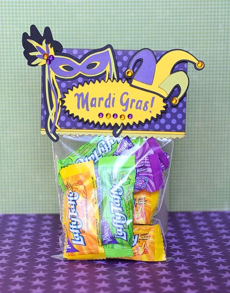 Vip Dance, Mardi Gras Bags, Throw Me Something Mister, Mardi Gras Party Ideas, Mardi Gras Wedding, Mardi Gras Birthday, Mardi Gras Ideas, Mardi Gras Crafts, Mardi Gras Food