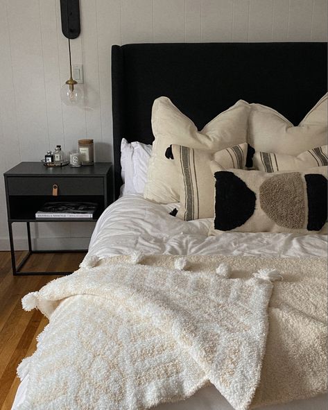 Modern bedroom, black and white bedroom, neutral bedroom, neutral home decor, modern home decor, scandinavian home decor, home styling Beige And Black Bedroom, Black Headboard Bedroom, Black Room Decor, Beige Bedroom Decor, Black White Bedrooms, Bedroom Neutral, Wall Decorating Ideas, Bedroom Decoration Ideas, Black Bedroom Decor