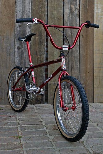 1985 Powerlite - BMXmuseum.com Bmx Ramps, Bmx Videos, Mongoose Bmx, Bmx Scooter, Bmx Bikes For Sale, Se Bikes, Bmx Cycles, Bmx Dirt, Bmx Street