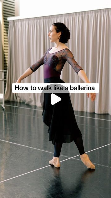 Ballerina On Stage, Ballet Jumps, Ballet Barre Workout, Ballet Inspired Fashion, Dance Fever, Ballet Technique, Ballet Studio, Dance Instruction, Adult Ballet