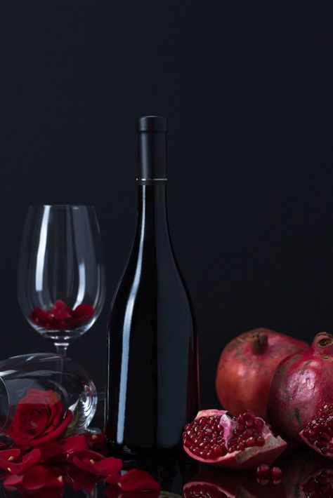 Rose Bottle, Wine Decanter, Free Photo, Rose Petals, Flyer Design, Pomegranate, Free Photos, Health Food, Rose Wine