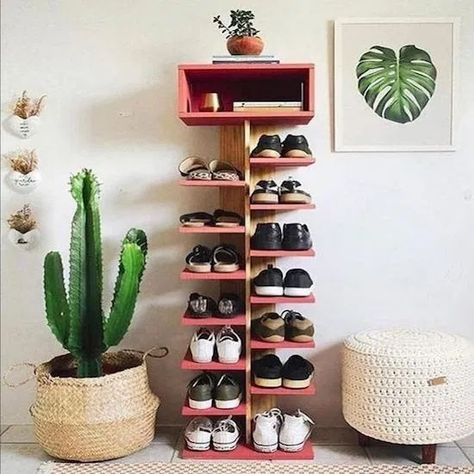 10 Organizing Hacks For Your Bedroom You Have To Try Shoe Rack Plans, Tower Plan, Shoes Racks, Room Shoe, Shoe Rack For Small Spaces, Space Shoes, Shoe Tower, Small Shoe Rack, Shoe Storage Small Space