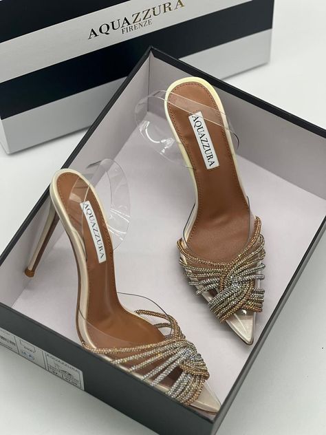 Stylish Shoes Heels, Elegant Shoes Heels, Products Aesthetic, Aquazzura Heels, Fancy Heels, Simple Engagement, Aesthetic Skincare, Aquazzura Shoes, Shoes Heels Classy