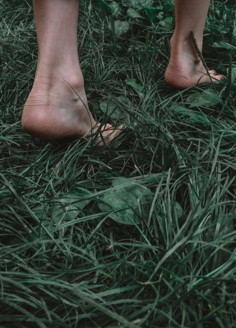 Poses References, Wild Woman, The Wisdom, Ancient Wisdom, Nature Aesthetic, 로고 디자인, Divine Feminine, Photography Inspo, Get Outside