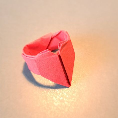 Paper Heart Ring for your loved one this Valentine's Day Paper Heart Ring, Origami Hearts, Origami Diamond, Origami Heart, Paper Ring, Paper Heart, V Day, Red Paper, Pink Paper