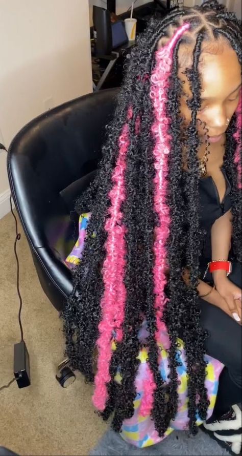 Long Butterfly Locs With Color Pink, Butterfly Locks, Hot Pink Butterfly, Butterfly Locs, Quick Braided Hairstyles, Pretty Braided Hairstyles, Pretty Hair Color, Pretty Faces, Hot Hair Styles