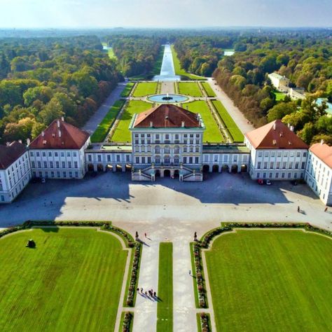 Nymphenburg Palace, Royal Residence, Fairytale Fantasy, Baroque Style, Baroque Fashion, Bavaria, Palace, Fairy Tales, Most Popular