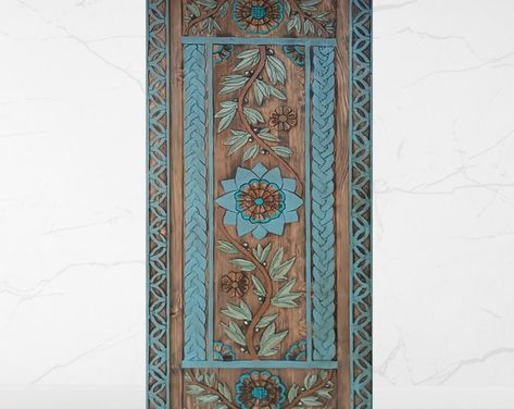 Room Divider Entrance, Sliding Door Room, Bedroom Pantry, Door Room Divider, Door Dining Table, Mexican Doors, Custom Sliding Doors, Painted Wall Decor, Carved Door