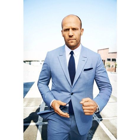 @mensfashion4real Gentleman Mode, Summer Suits Men, Light Blue Suit, Der Gentleman, Classy Suits, Mens Fashion Blog, Mtv Movie Awards, Beautiful Suit, Jason Statham