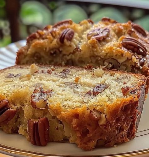 Easy And Quick Bread Recipes, Sweet Alabama Pecan Cake, Pecan Sweet Bread, Soul Food Dessert Recipes, Alabama Sweet Bread, Buttermilk Sweet Alabama Pecan Bread, Alabama Pecan Sweet Bread, Sweet Alabama Pecan Bread With Buttermilk, Banana And Apple Bread