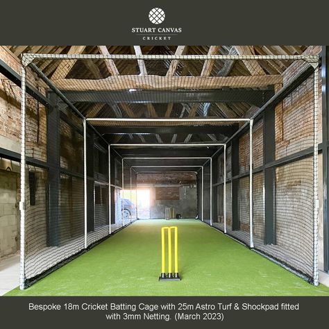 Cricket practice at home?🏏 This bespoke 18m cricket batting cage with 25m astro turf & shockpad fitted inside a private barn is the perfect way to improve cricket skills at home all year round. Backyard Cricket Pitch, Indoor Cricket Nets, Cricket Club Interior, Roof Cricket, Indoor Cricket, Cricket Practice, Cricket Pitch, Cricket Nets, Batting Cage