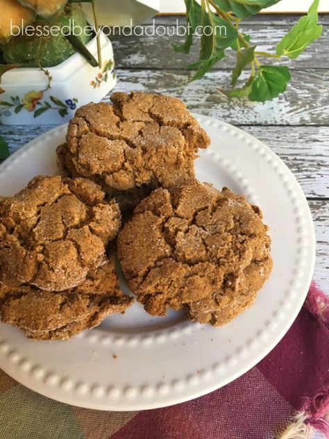 This ginger molasses cookie recipe is so easy! It calls for a spice cake mix. So good! Spice Cake Mix Molasses Cookies, Cake Mix Ginger Cookies, Cake Mix Molasses Cookies, Spice Cake Mix Cookies, Molasses Cookie Recipe, Gingerbread Cookie Mix, Molasses Cookie, Molasses Cookies Recipe, Ginger Molasses