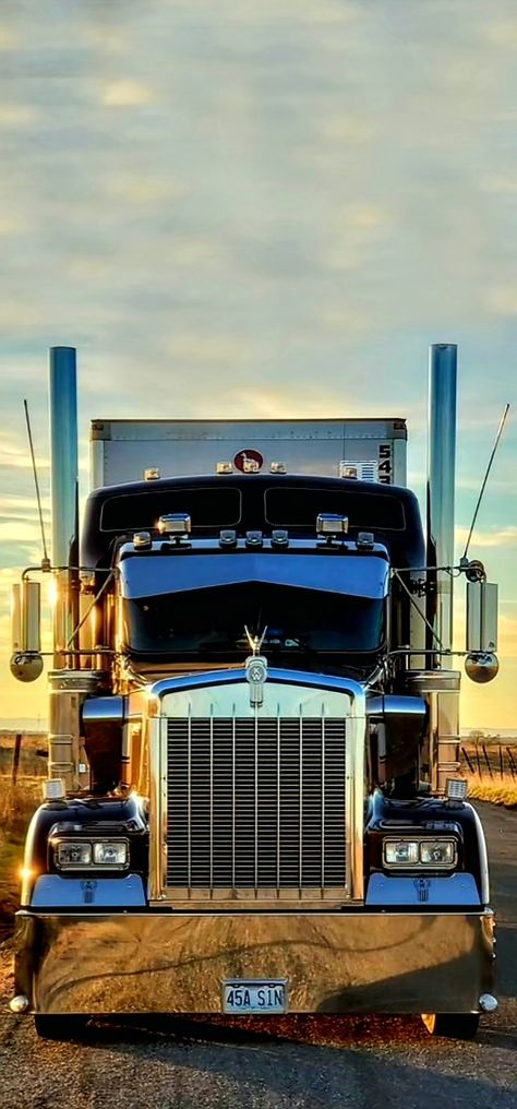 Peterbilt Wallpapers, Customised Trucks, Big Rig Trucks, Big Rigs, Big Rig, Peterbilt, Semi Trucks, Big Trucks, Background Wallpaper